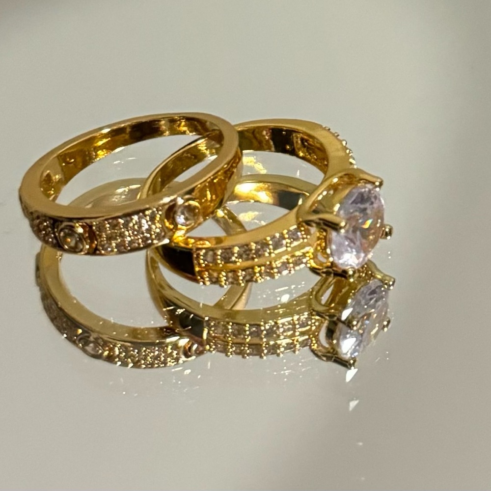 🆕 Piatella Wedding set, 1 carat round cut, accents , 14k gold plated